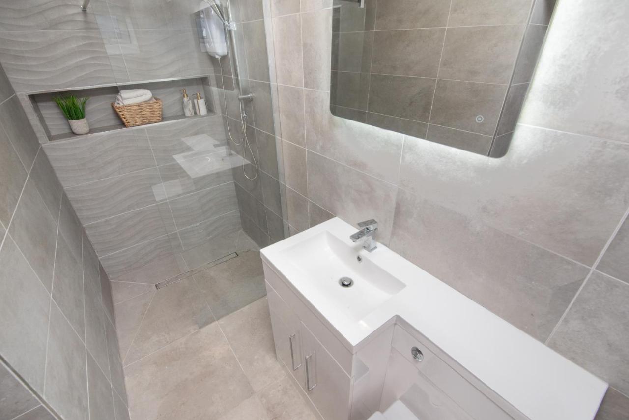 Cardiff Luxe Living Apartments Exterior photo